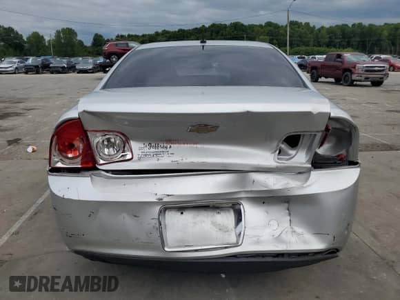 2011 Chevrolet Malibu 1LT z VIN 1G1ZC5E14BF197423, wystawiony jako Copart lot #67266835 z przebiegiem 154 104 mil mil oraz Szkoda całkowita • Salvage title. Historia ofert i sprzedaży dostępna na DreamBid. Obrazek 6.