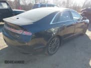 ✅ 2015 Lincoln MKZ • VIN: 3LN6L2J91FR615848 • Lot: 43668273. Wystawiony na IAAI z przebiegiem 208 638 mil. Bezpłatny archiwum sprzedaży aukcyjnych z USA i szczegółowy raport historii pojazdu na DreamBid. Zdjęcie 4.