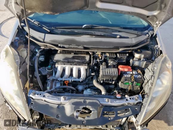 ✅ 2009 Honda Fit • VIN: JHMGE88209C000188 • Lot: 85717495. Listed on Copart with 29,177 mi. Free auction sales archive from the USA and detailed vehicle history report at DreamBid. Image 11.