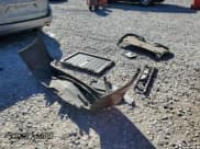 ✅ 2006 Chevrolet Equinox LT • VIN: 2CNDL63F766011830 • Лот: 42423995. Опубликован ранее на Copart с пробегом 186 630 миль. Бесплатный доступ к архиву аукционных продаж из США и подробный отчёт об истории автомобиля на DreamBid. Изображение 13.