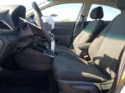 ✅ 2019 Hyundai Accent SE • VIN: 3KPC24A34KE056122 • Лот: 85524044. Опубликован ранее на Copart с пробегом 49 816 миль. Бесплатный доступ к архиву аукционных продаж из США и подробный отчёт об истории автомобиля на DreamBid. Изображение 7.