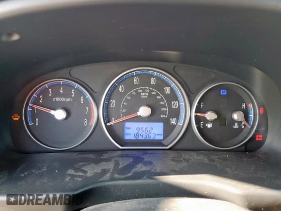 ✅ 2009 Hyundai Santa Fe GLS • VIN: 5NMSG73D29H273367 • Лот: 91511065. Опубликован ранее на Copart с пробегом 184 363 миль. Бесплатный доступ к архиву аукционных продаж из США и подробный отчёт об истории автомобиля на DreamBid. Изображение 9.