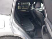 ✅ 2019 BMW X3 M40i • VIN: 5UXTS3C57K0Z06289 • Lot: 42533437. Wystawiony na IAAI z przebiegiem 95 193 mil. Bezpłatny archiwum sprzedaży aukcyjnych z USA i szczegółowy raport historii pojazdu na DreamBid. Zdjęcie 8.