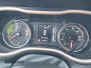 ✅ 2017 Jeep Cherokee Latitude • VIN: 1C4PJMCB2HW512187 • Lot: 43375976. Wystawiony na IAAI z przebiegiem 141 132 mil. Bezpłatny archiwum sprzedaży aukcyjnych z USA i szczegółowy raport historii pojazdu na DreamBid. Zdjęcie 7.