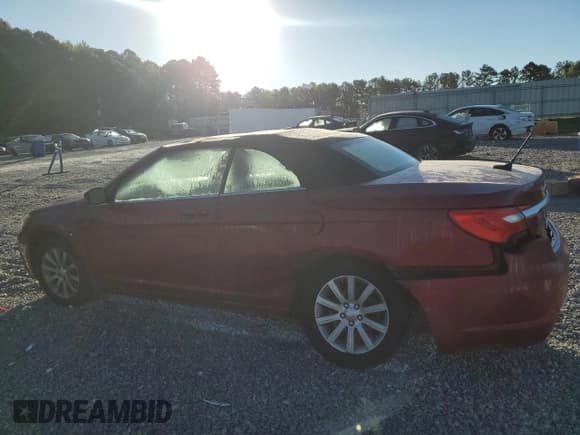 ✅ 2014 Chrysler 200 Touring • VIN: 1C3BCBEB4EN158006 • Лот: 75703054. Опубликован ранее на Copart с пробегом 150 906 миль. Бесплатный доступ к архиву аукционных продаж из США и подробный отчёт об истории автомобиля на DreamBid. Изображение 2.