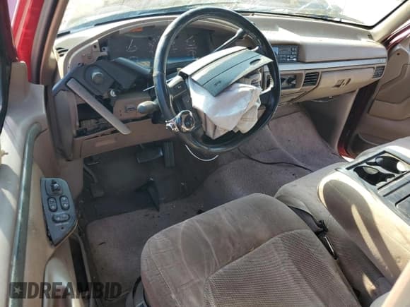 ✅ 1994 Ford F-150 • VIN: 1FTEX15H6RKB14253 • Лот: 75037614. Опубликован ранее на Copart с пробегом 303 831 миль. Бесплатный доступ к архиву аукционных продаж из США и подробный отчёт об истории автомобиля на DreamBid. Изображение 8.