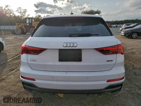✅ 2025 Audi Q3 S line Premium • VIN: WA1DECF32S1021512 • Lot: 95907325. Listed on Copart with 21,955 mi. Free auction sales archive from the USA and detailed vehicle history report at DreamBid. Image 6.