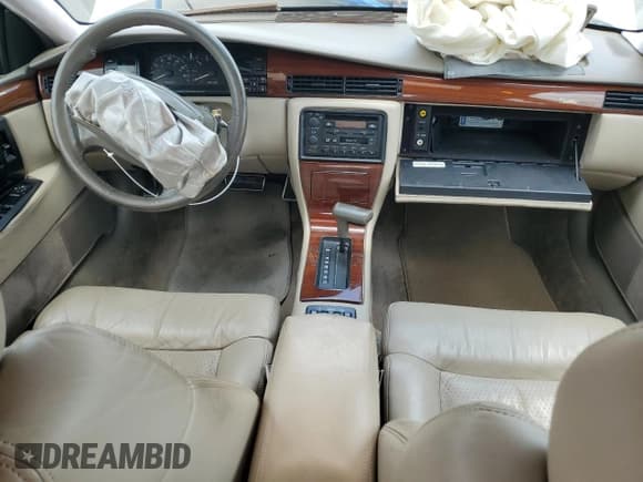 ✅ 1993 Cadillac Seville STS • VIN: 1G6KY5296PU814007 • Lot: 53470175. Listed on Copart with 127,366 mi. Free auction sales archive from the USA and detailed vehicle history report at DreamBid. Image 8.