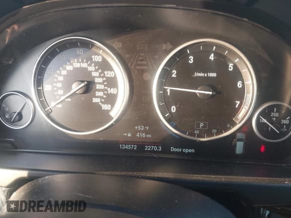 ✅ 2017 BMW X5 xDrive35i • VIN: 5UXKR0C5XH0V65940 • Lot: 43756078. Listed on IAAI with 134,572 mi. Free auction sales archive from the USA and detailed vehicle history report at DreamBid. Image 7.