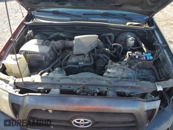 ✅ 2011 Toyota Tacoma • VIN: 5TFPX4EN9BX004967 • Lot: 71586085. Wystawiony na Copart z przebiegiem Nie podano. Bezpłatny archiwum sprzedaży aukcyjnych z USA i szczegółowy raport historii pojazdu na DreamBid. Zdjęcie 11.