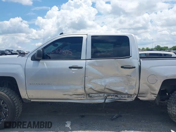 ✅ 2014 Chevrolet Silverado 1500 LT • VIN: 3GCUKREC0EG148543 • Лот: 42687805. Опубликован ранее на IAAI с пробегом 173 334 миль. Бесплатный доступ к архиву аукционных продаж из США и подробный отчёт об истории автомобиля на DreamBid. Изображение 14.