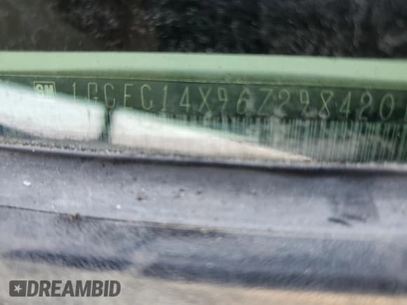 ✅ 2006 Chevrolet Silverado 1500 Work Truck • VIN: 1GCEC14X96Z298420 • Лот: 68186104. Опубликован ранее на Copart с пробегом Не указан. Бесплатный доступ к архиву аукционных продаж из США и подробный отчёт об истории автомобиля на DreamBid. Изображение 13.