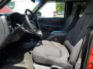 ✅ 2003 Chevrolet S-10 LS • VIN: 1GCDT13X63K142000 • Лот: 55605215. Опубликован ранее на Copart с пробегом 91 864 миль. Бесплатный доступ к архиву аукционных продаж из США и подробный отчёт об истории автомобиля на DreamBid. Изображение 7.