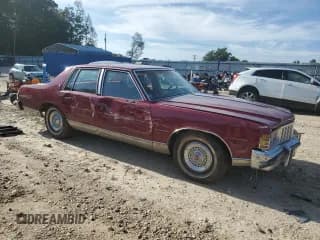 ✅ 1977 Pontiac Bonneville • VIN: 2N69Y7P277218 • Lot: 67911065. Wystawiony na Copart z przebiegiem 97 027 mil. Bezpłatny archiwum sprzedaży aukcyjnych z USA i szczegółowy raport historii pojazdu na DreamBid. Zdjęcie 4.