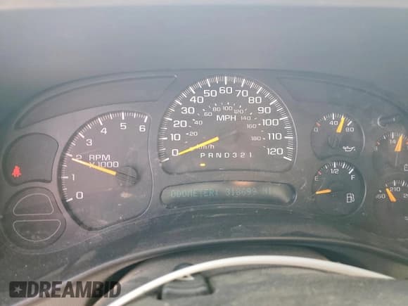 ✅ 2006 Chevrolet Tahoe LS • VIN: 1GNEC13V56J119764 • Lot: 68263755. Listed on Copart with 318,699 mi. Free auction sales archive from the USA and detailed vehicle history report at DreamBid. Image 9.