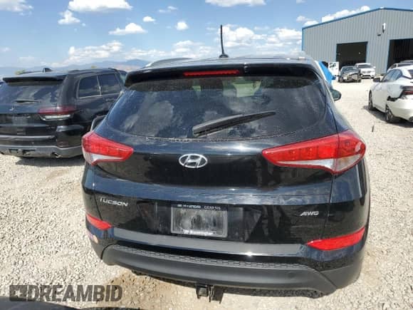 2017 Hyundai Tucson SE с VIN KM8J3CA4XHU541474, выставлен на аукционе Copart как лот 64267395 с пробегом 99 274 миль миль и Списание • Salvage title. История ставок и продаж доступна на DreamBid. Изображение 6.