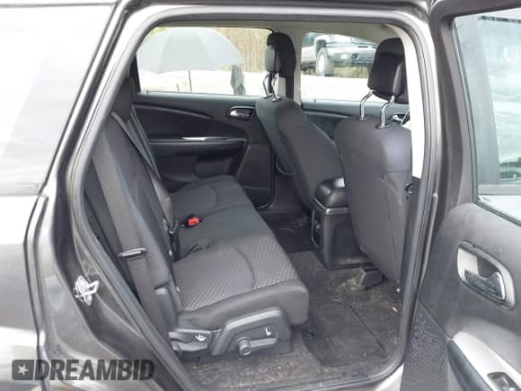 2015 Dodge Journey American Value с VIN 3C4PDCAB8FT737611, выставлен на аукционе IAAI как лот 43392605 с пробегом 120 153 миль миль и . История ставок и продаж доступна на DreamBid. Изображение 8.