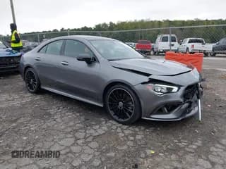 ✅ 2021 Mercedes-Benz CLA 250 • VIN: W1K5J4GB2MN185071 • Lot: 43371336. Wystawiony na IAAI z przebiegiem 67 056 mil. Bezpłatny archiwum sprzedaży aukcyjnych z USA i szczegółowy raport historii pojazdu na DreamBid. Zdjęcie 1.