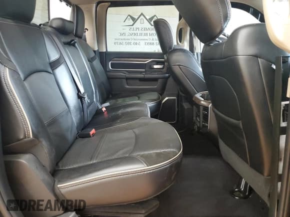 ✅ 2020 Ram 3500 Laramie • VIN: 3C63R3EL3LG224863 • Lot: 68623535. Listed on Copart with 106,939 mi. Free auction sales archive from the USA and detailed vehicle history report at DreamBid. Image 10.