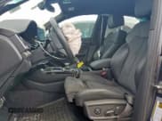 ✅ 2022 Audi SQ5 Premium • VIN: WA1A4AFY2N2103115 • Lot: 68171305. Wystawiony na Copart z przebiegiem Nie podano. Bezpłatny archiwum sprzedaży aukcyjnych z USA i szczegółowy raport historii pojazdu na DreamBid. Zdjęcie 7.