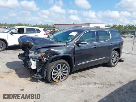 ✅ 2021 GMC Acadia Denali • VIN: 1GKKNPLS1MZ224156 • Lot: 42105103. Listed on IAAI with 52,353 mi. Free auction sales archive from the USA and detailed vehicle history report at DreamBid. Image 2.
