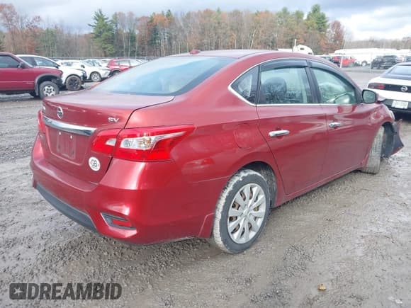 ✅ 2017 Nissan Sentra SR • VIN: 3N1AB7AP3HY314507 • Lot: 43672047. Listed on IAAI with 778,307 mi. Free auction sales archive from the USA and detailed vehicle history report at DreamBid. Image 4.