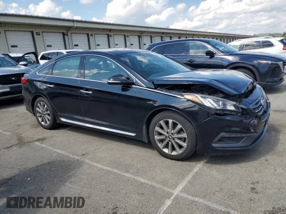 ✅ 2016 Hyundai Sonata Sport • VIN: 5NPE34AF2GH285191 • Лот: 64955925. Опубликован ранее на Copart с пробегом 135 141 миль. Бесплатный доступ к архиву аукционных продаж из США и подробный отчёт об истории автомобиля на DreamBid. Изображение 4.