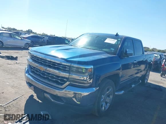 ✅ 2017 Chevrolet Silverado 1500 LTZ • VIN: 3GCPCSEC7HG423878 • Lot: 43603904. Wystawiony na IAAI z przebiegiem 150 887 mil. Bezpłatny archiwum sprzedaży aukcyjnych z USA i szczegółowy raport historii pojazdu na DreamBid. Zdjęcie 17.