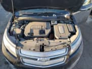 ✅ 2015 Chevrolet Volt • VIN: 1G1RB6E40FU127955 • Lot: 86139294. Wystawiony na Copart z przebiegiem 147 512 mil. Bezpłatny archiwum sprzedaży aukcyjnych z USA i szczegółowy raport historii pojazdu na DreamBid. Zdjęcie 12.