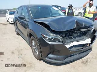 ✅ 2023 Mazda CX-9 Touring • VIN: JM3TCBCY1P0647669 • Lot: 43271567. Wystawiony na IAAI z przebiegiem 39 982 mil. Bezpłatny archiwum sprzedaży aukcyjnych z USA i szczegółowy raport historii pojazdu na DreamBid. Zdjęcie 1.