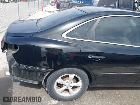 2006 Hyundai Azera SE с VIN KMHFC46F06A113482, выставлен на аукционе IAAI как лот 41733834 с пробегом 242 159 миль миль и . История ставок и продаж доступна на DreamBid. Изображение 12.