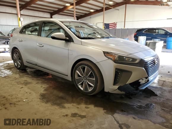 ✅ 2017 Hyundai Ioniq Limited • VIN: KMHC85LC6HU040866 • Lot: 88605045. Wystawiony na Copart z przebiegiem 103 852 mil. Bezpłatny archiwum sprzedaży aukcyjnych z USA i szczegółowy raport historii pojazdu na DreamBid. Zdjęcie 4.