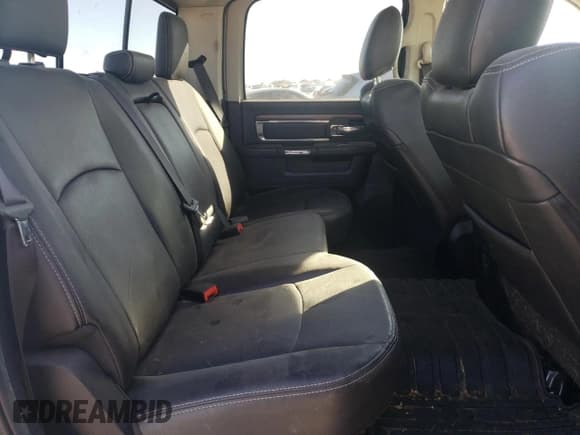 ✅ 2015 Ram 1500 Laramie • VIN: 1C6RR6NM2FS634829 • Lot: 49406535. Wystawiony na Copart z przebiegiem 149 210 mil. Bezpłatny archiwum sprzedaży aukcyjnych z USA i szczegółowy raport historii pojazdu na DreamBid. Zdjęcie 10.