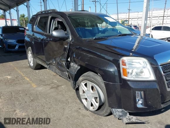✅ 2015 GMC Terrain SLE • VIN: 2GKFLWEK9F6379552 • Lot: 43645673. Listed on IAAI with 133,446 mi. Free auction sales archive from the USA and detailed vehicle history report at DreamBid. Image 6.