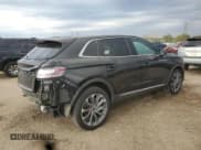 ✅ 2023 Lincoln Nautilus Reserve • VIN: 2LMPJ8K91PBL15226 • Lot: 85314155. Wystawiony na Copart z przebiegiem 31 529 mil. Bezpłatny archiwum sprzedaży aukcyjnych z USA i szczegółowy raport historii pojazdu na DreamBid. Zdjęcie 3.