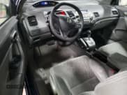 ✅ 2007 Honda Civic LX • VIN: 2HGFG12657H506265 • Lot: 90996685. Wystawiony na Copart z przebiegiem 212 932 mil. Bezpłatny archiwum sprzedaży aukcyjnych z USA i szczegółowy raport historii pojazdu na DreamBid. Zdjęcie 8.