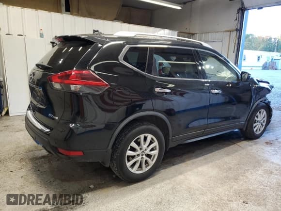 ✅ 2019 Nissan Rogue SV • VIN: JN8AT2MV6KW376395 • Лот: 82623635. Опубликован ранее на Copart с пробегом 59 870 миль. Бесплатный доступ к архиву аукционных продаж из США и подробный отчёт об истории автомобиля на DreamBid. Изображение 3.