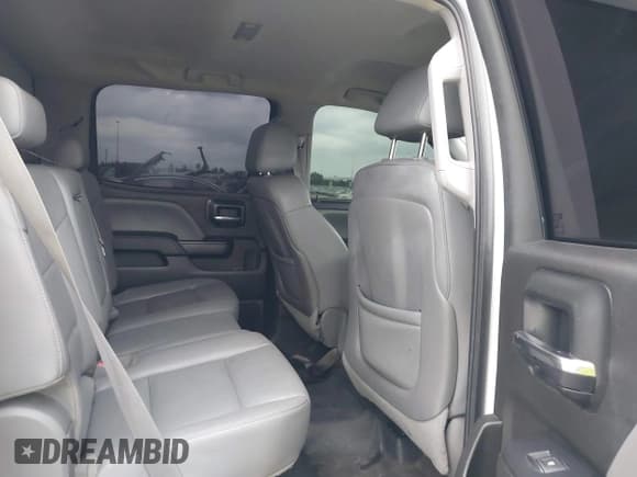 ✅ 2015 Chevrolet Silverado 1500 Work Truck • VIN: 3GCPCPECXFG267684 • Lot: 42114068. Wystawiony na IAAI z przebiegiem 71 303 mil. Bezpłatny archiwum sprzedaży aukcyjnych z USA i szczegółowy raport historii pojazdu na DreamBid. Zdjęcie 8.