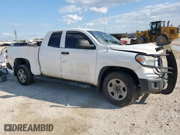 ✅ 2017 Toyota Tundra SR • VIN: 5TFRM5F10HX111112 • Лот: 84608465. Опубликован ранее на Copart с пробегом 213 261 миль. Бесплатный доступ к архиву аукционных продаж из США и подробный отчёт об истории автомобиля на DreamBid. Изображение 4.