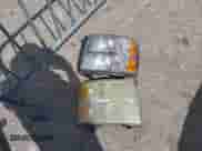 2010 Chevrolet Silverado 1500 Work Truck z VIN 1GCSCPEX3AZ198388, wystawiony jako IAAI lot #43311763 z przebiegiem 196 129 mil mil oraz . Historia ofert i sprzedaży dostępna na DreamBid. Obrazek 12.