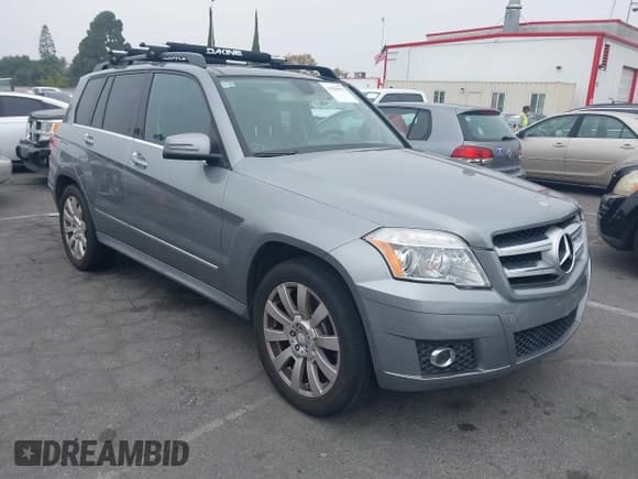 ✅ 2012 Mercedes-Benz GLK 350 • VIN: WDCGG5GB8CF747548 • Лот: 43598993. Опубликован ранее на IAAI с пробегом 121 337 миль. Бесплатный доступ к архиву аукционных продаж из США и подробный отчёт об истории автомобиля на DreamBid. Изображение 1.