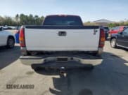 ✅ 2001 Chevrolet Silverado 2500HD LS • VIN: 1GCHK29U81E185336 • Лот: 54368505. Опубликован ранее на Copart с пробегом Не указан. Бесплатный доступ к архиву аукционных продаж из США и подробный отчёт об истории автомобиля на DreamBid. Изображение 6.