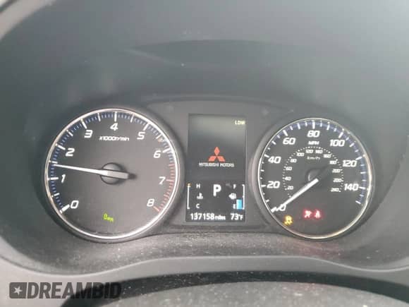 2017 Mitsubishi Outlander SE с VIN JA4AD3A38HZ005774, выставлен на аукционе Copart как лот 82360745 с пробегом 137 158 миль миль и Списание • Salvage title. История ставок и продаж доступна на DreamBid. Изображение 9.