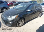 ✅ 2012 Hyundai Accent GS • VIN: KMHCT5AE7CU034585 • Lot: 43684904. Wystawiony na IAAI z przebiegiem 123 424 mil. Bezpłatny archiwum sprzedaży aukcyjnych z USA i szczegółowy raport historii pojazdu na DreamBid. Zdjęcie 2.