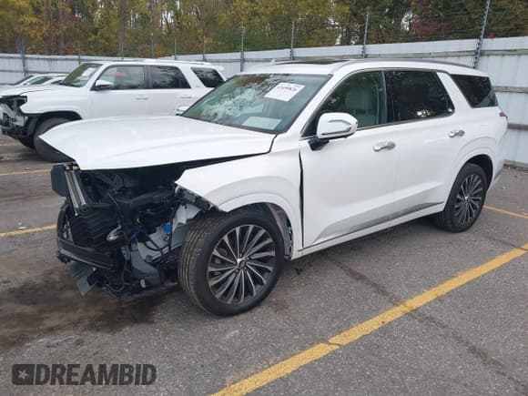 ✅ 2023 Hyundai Palisade Calligraphy • VIN: KM8R7DGE9PU545673 • Лот: 43459826. Опубликован ранее на IAAI с пробегом 17 838 миль. Бесплатный доступ к архиву аукционных продаж из США и подробный отчёт об истории автомобиля на DreamBid. Изображение 17.