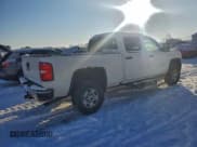 ✅ 2016 GMC Sierra 2500HD • VIN: 1GT12REG9GF152326 • Lot: 94287285. Wystawiony na Copart z przebiegiem 201 743 mil. Bezpłatny archiwum sprzedaży aukcyjnych z USA i szczegółowy raport historii pojazdu na DreamBid. Zdjęcie 3.