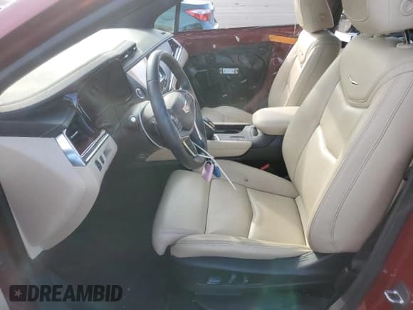 ✅ 2017 Cadillac XT5 Premium Luxury FWD • VIN: 1GYKNCRS8HZ123272 • Лот: 92211835. Опубликован ранее на Copart с пробегом 22 803 миль. Бесплатный доступ к архиву аукционных продаж из США и подробный отчёт об истории автомобиля на DreamBid. Изображение 7.