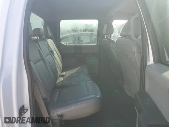 ✅ 2019 Ford F-350 XL • VIN: 1FT8W3CT7KEC96827 • Лот: 84932675. Опубликован ранее на Copart с пробегом 413 951 миль. Бесплатный доступ к архиву аукционных продаж из США и подробный отчёт об истории автомобиля на DreamBid. Изображение 10.