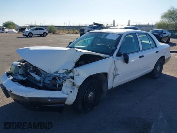 ✅ 2006 Ford Police Interceptor • VIN: 2FAHP71W66X101442 • Lot: 43570578. Wystawiony na IAAI z przebiegiem Nie podano. Bezpłatny archiwum sprzedaży aukcyjnych z USA i szczegółowy raport historii pojazdu na DreamBid. Zdjęcie 2.