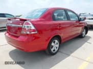 ✅ 2007 Chevrolet Aveo LS • VIN: KL1TD56617B132166 • Lot: 42156146. Wystawiony na IAAI z przebiegiem 190 769 mil. Bezpłatny archiwum sprzedaży aukcyjnych z USA i szczegółowy raport historii pojazdu na DreamBid. Zdjęcie 4.